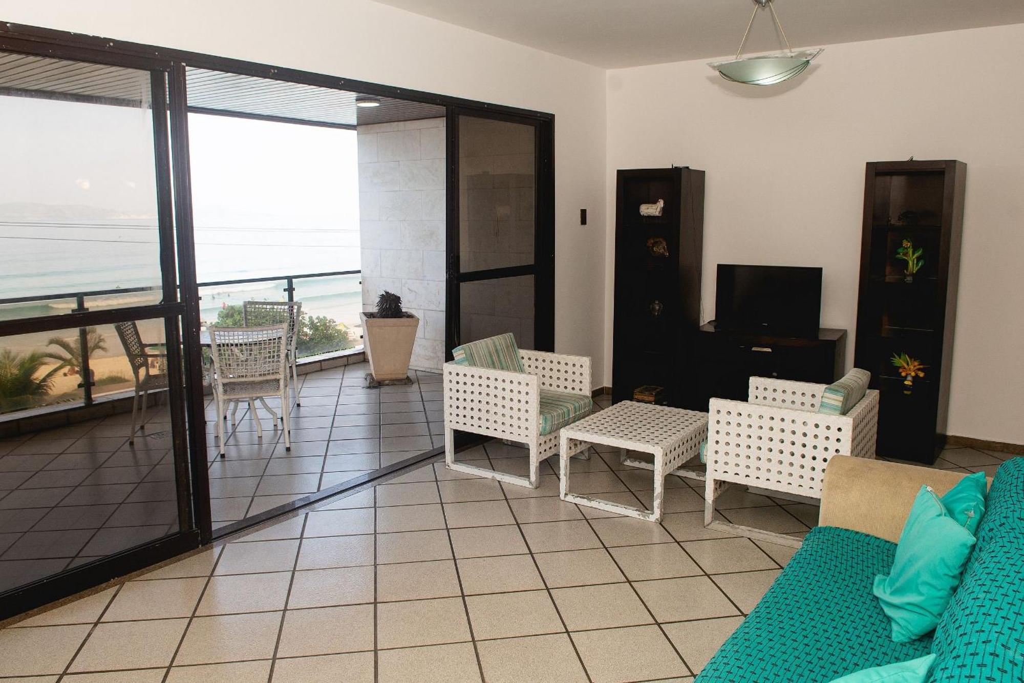 Lindo E Bem Localizado 3 Quartos De Frente P/ Mar - Praia Do Forte - Cf06 Cabo Frio Dış mekan fotoğraf